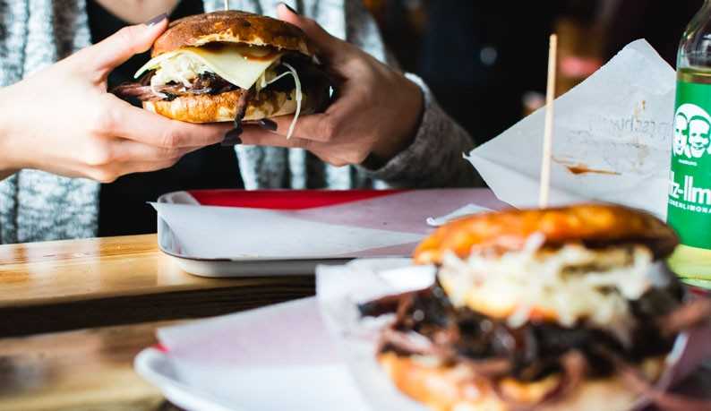 Hamburger de porc effiloché