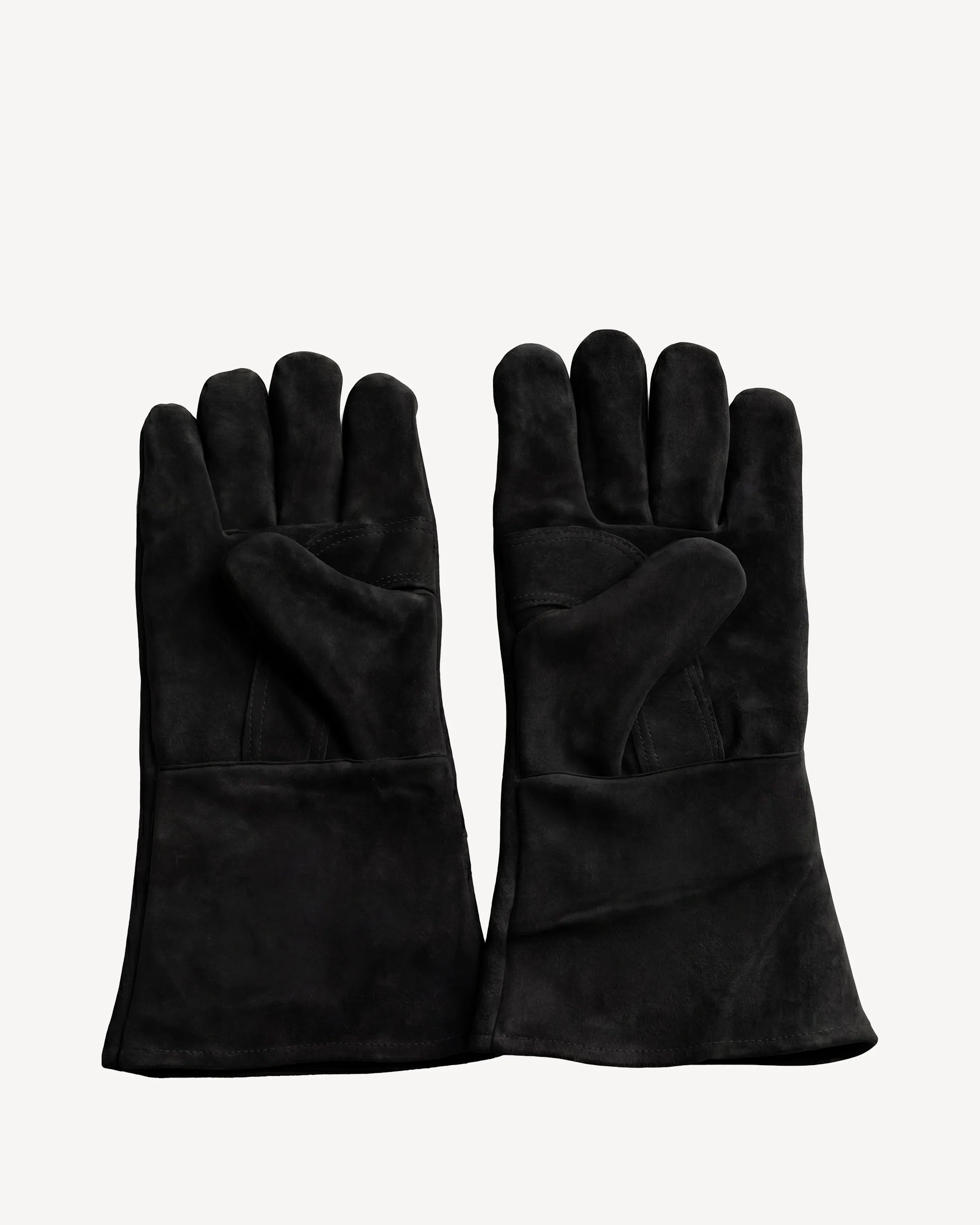 Zwarte beschermende handschoenen voor barbecue en Kokko kamado