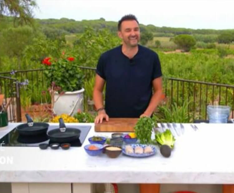 Cyril Lignac kookt op de Kokko kamado