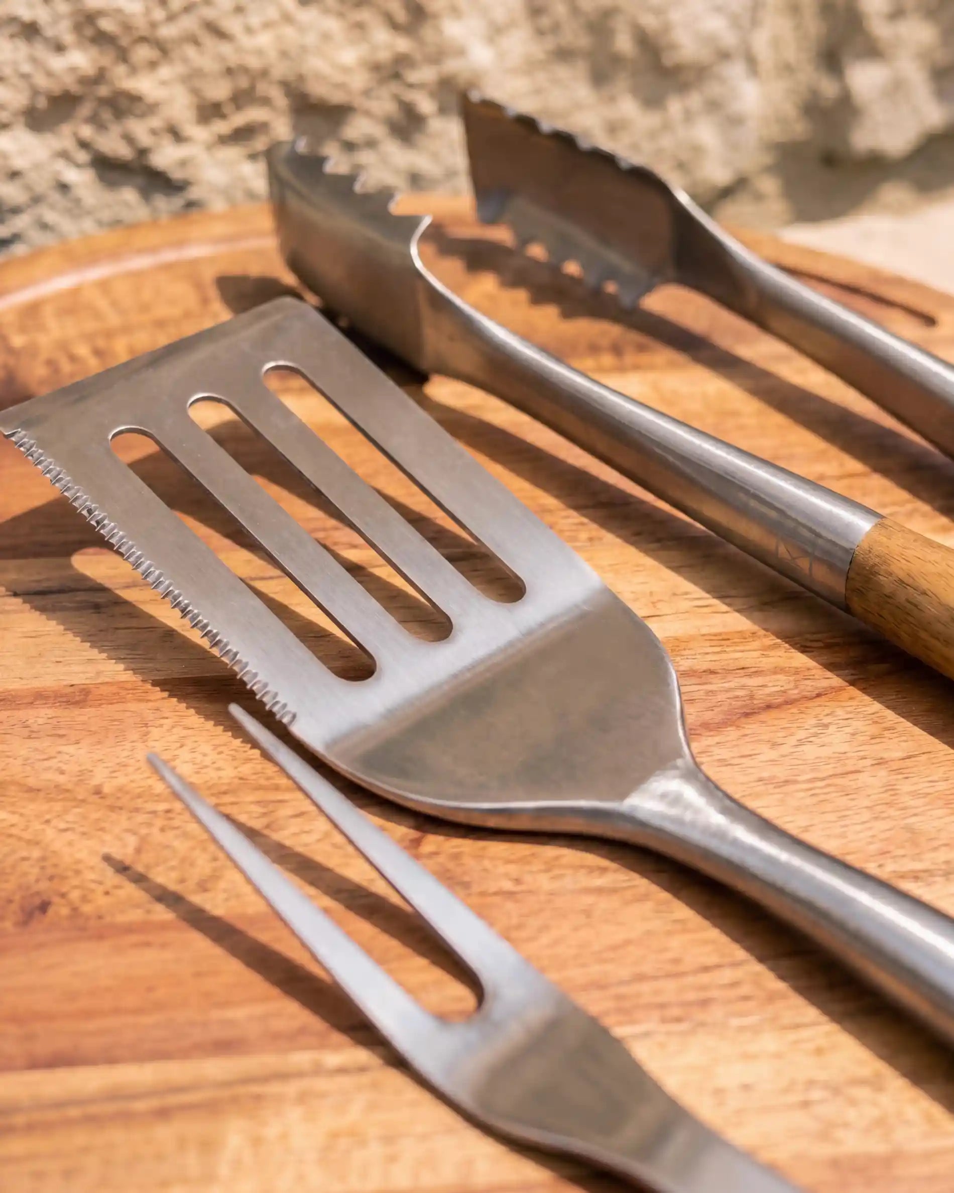 Set van 4 roestvrijstalen en acaciahouten accessoires