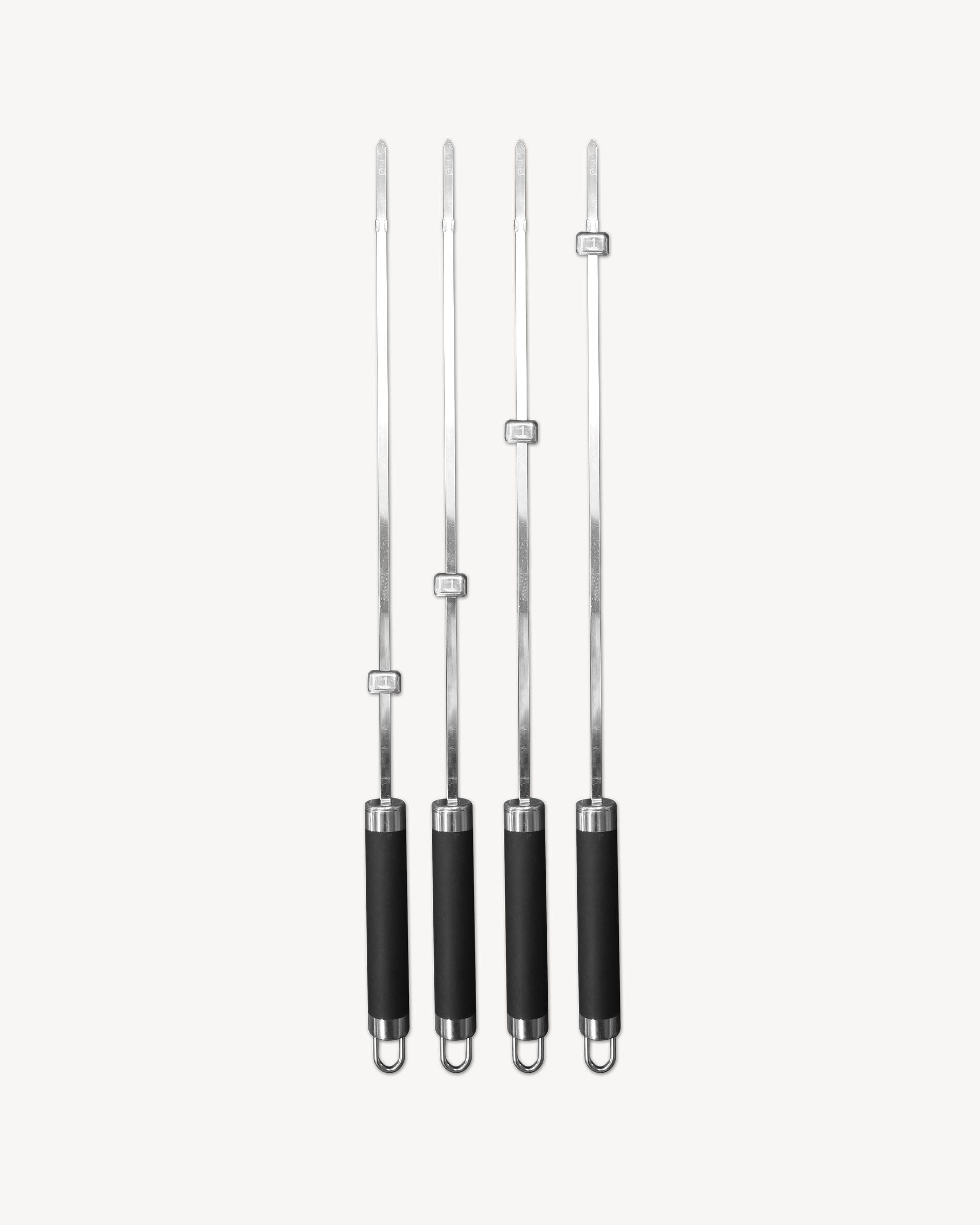 Vier spiesen voor brochettes