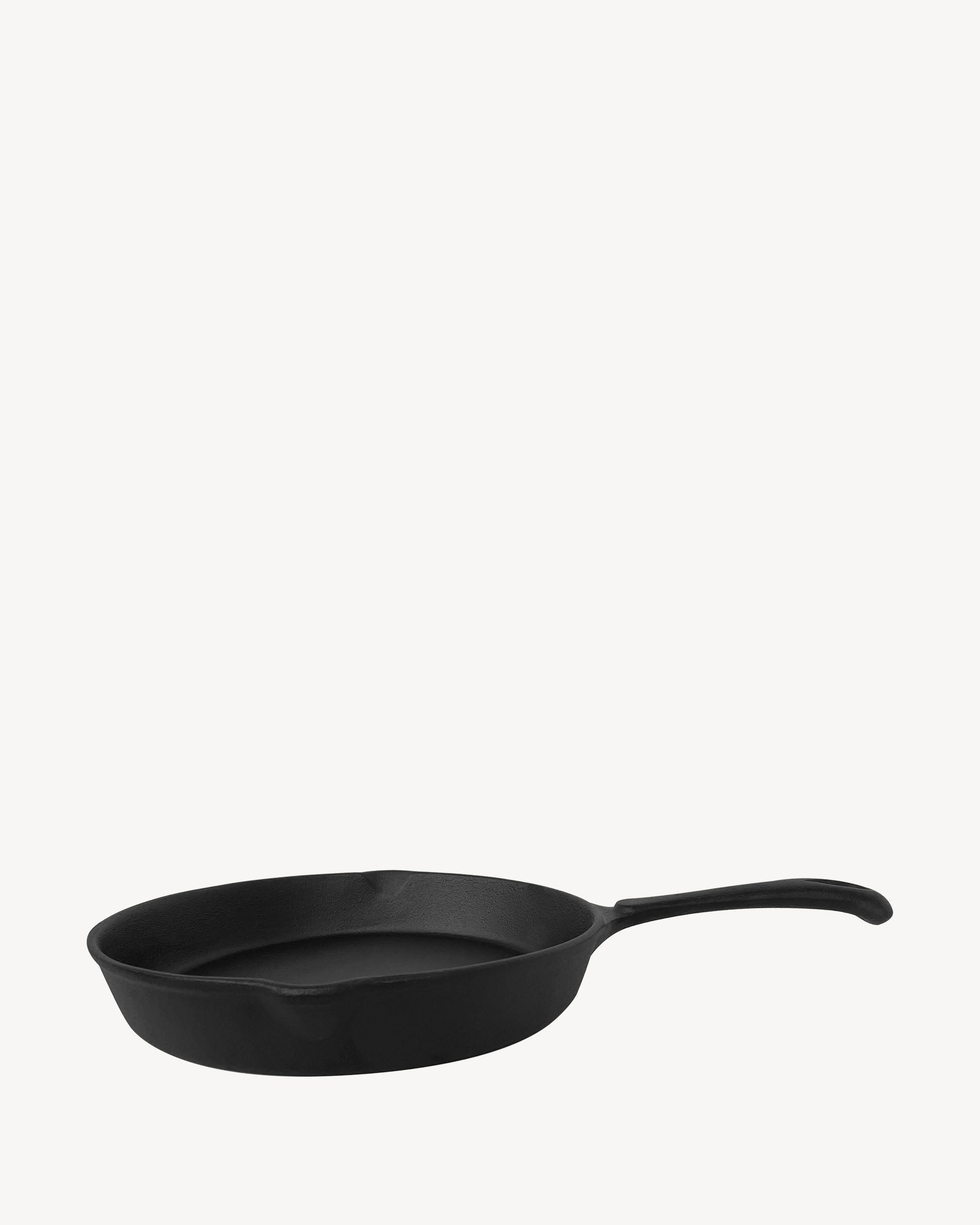 Kleine gietijzeren pan